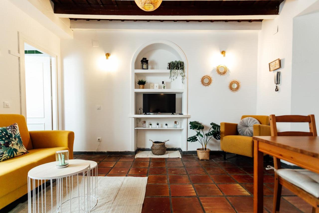 Alohamundi Alcazares Seville Exterior photo